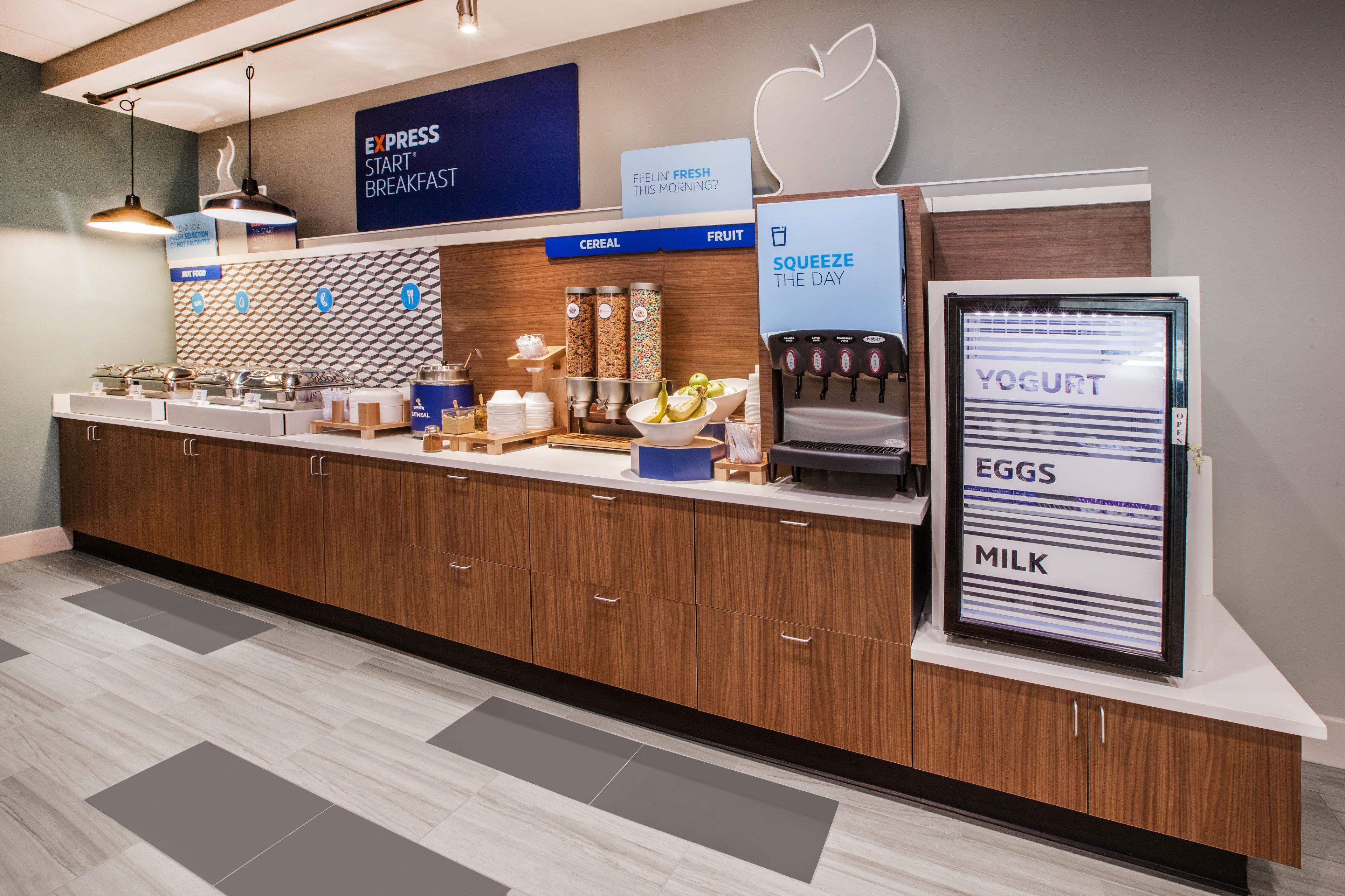 Holiday Inn Express Hotel & Suites Crawfordsville By Ihg Extérieur photo