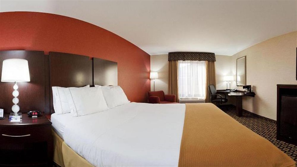 Holiday Inn Express Hotel & Suites Crawfordsville By Ihg Extérieur photo